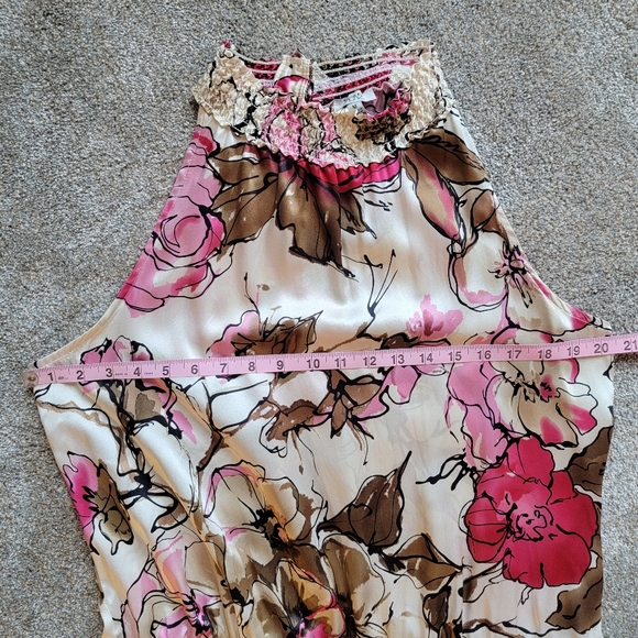 Cache 100% silk vintage sleeveless halter top. Pink, rose, white, tan. M - Picture 7 of 8